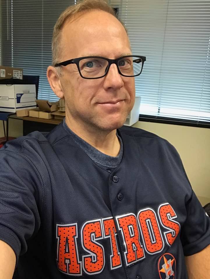 23031236_10210527181484890_7475225840145599662_n